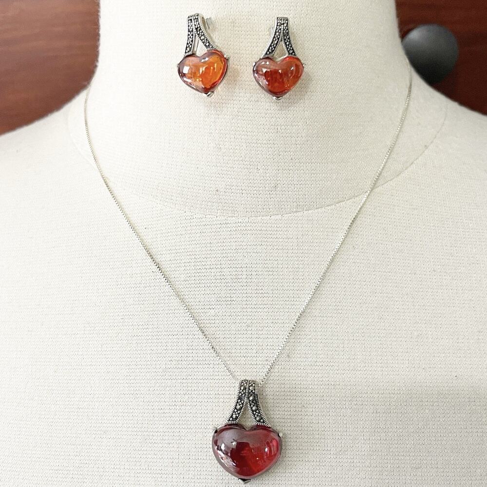 Sally SX .925 Sterling Silver Heart Garnet Glass Marcasite Earrings Pendant Set